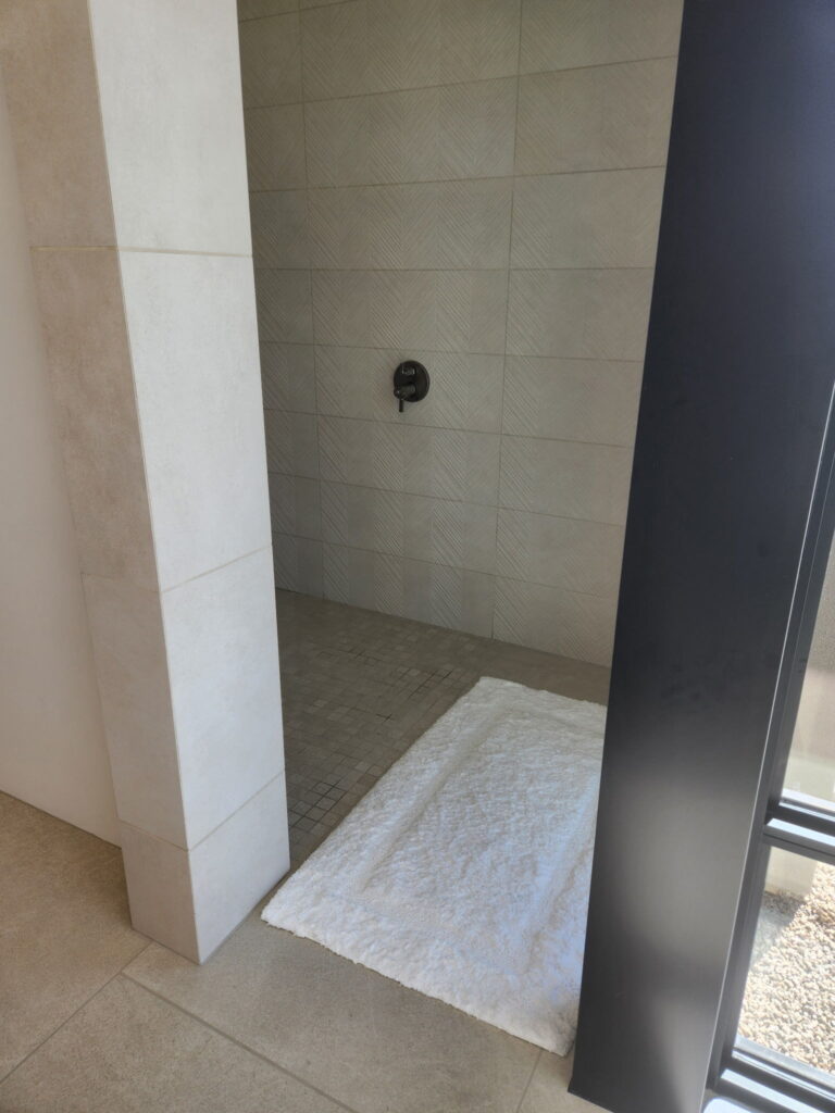 4310392045137825510 (3)