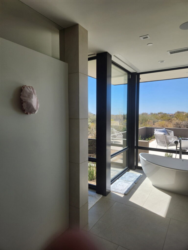 4883644771942989502 (2)