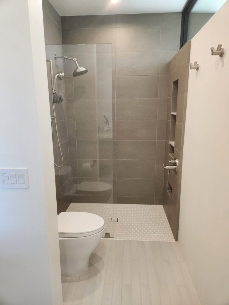 6526242427807338412 (2)