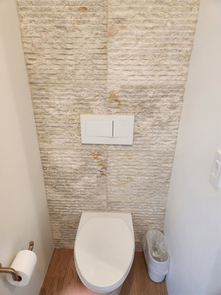 8283321567714464212 (1)